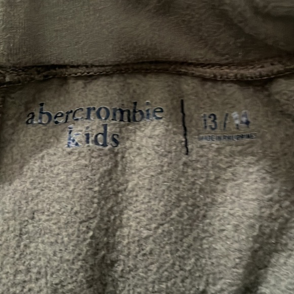 A&F Abercrombie kids camo sweatpant jogger 13/14 youth large - Picture 3 of 7
